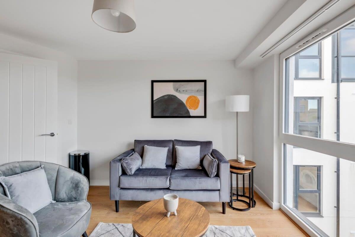 Spacious 1 Bedroom Apartment In A Converted Mill Leeds  Esterno foto